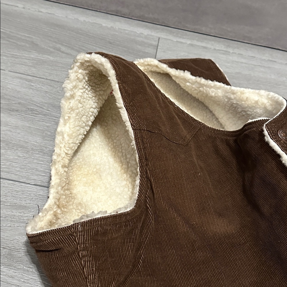 Vintage Levis Brown Corduroy Sherpa Vest Mens Large Snap On  size X-large - Picture 13 of 17